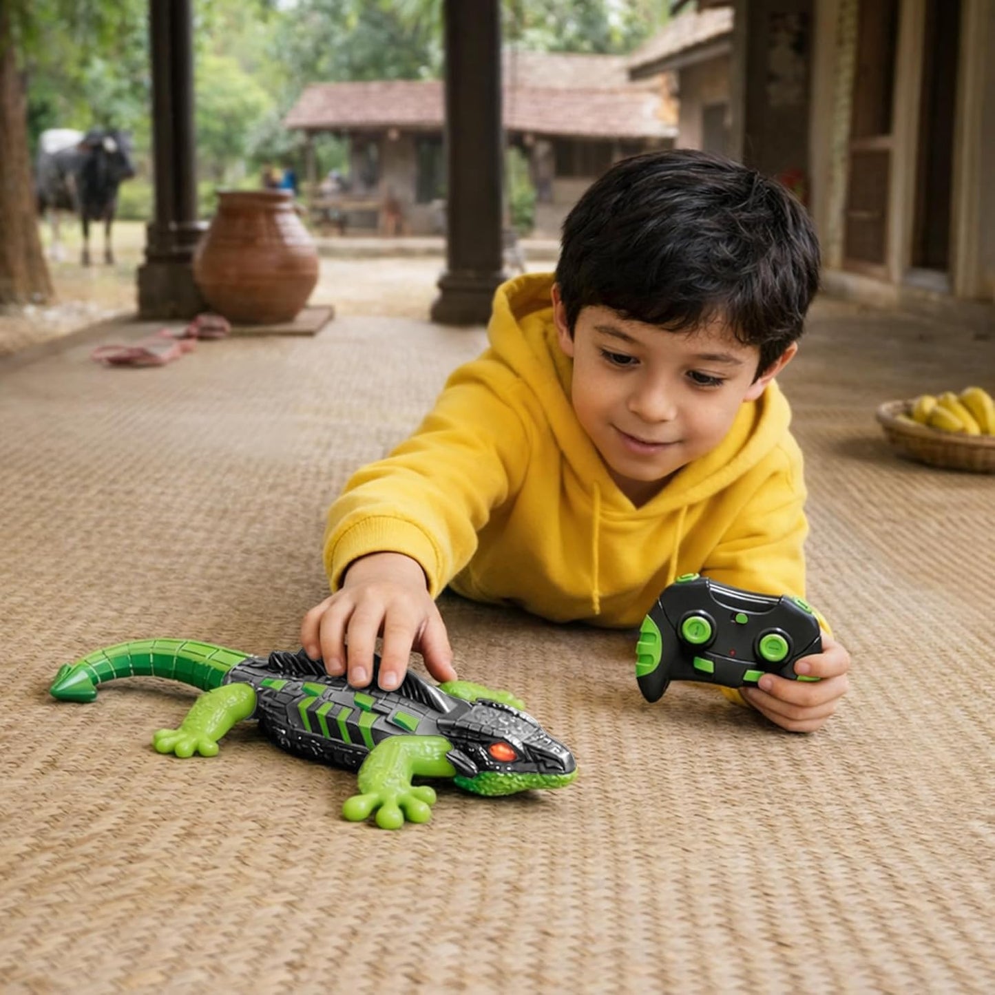 Remote Controlled Wall Crawler Gecko